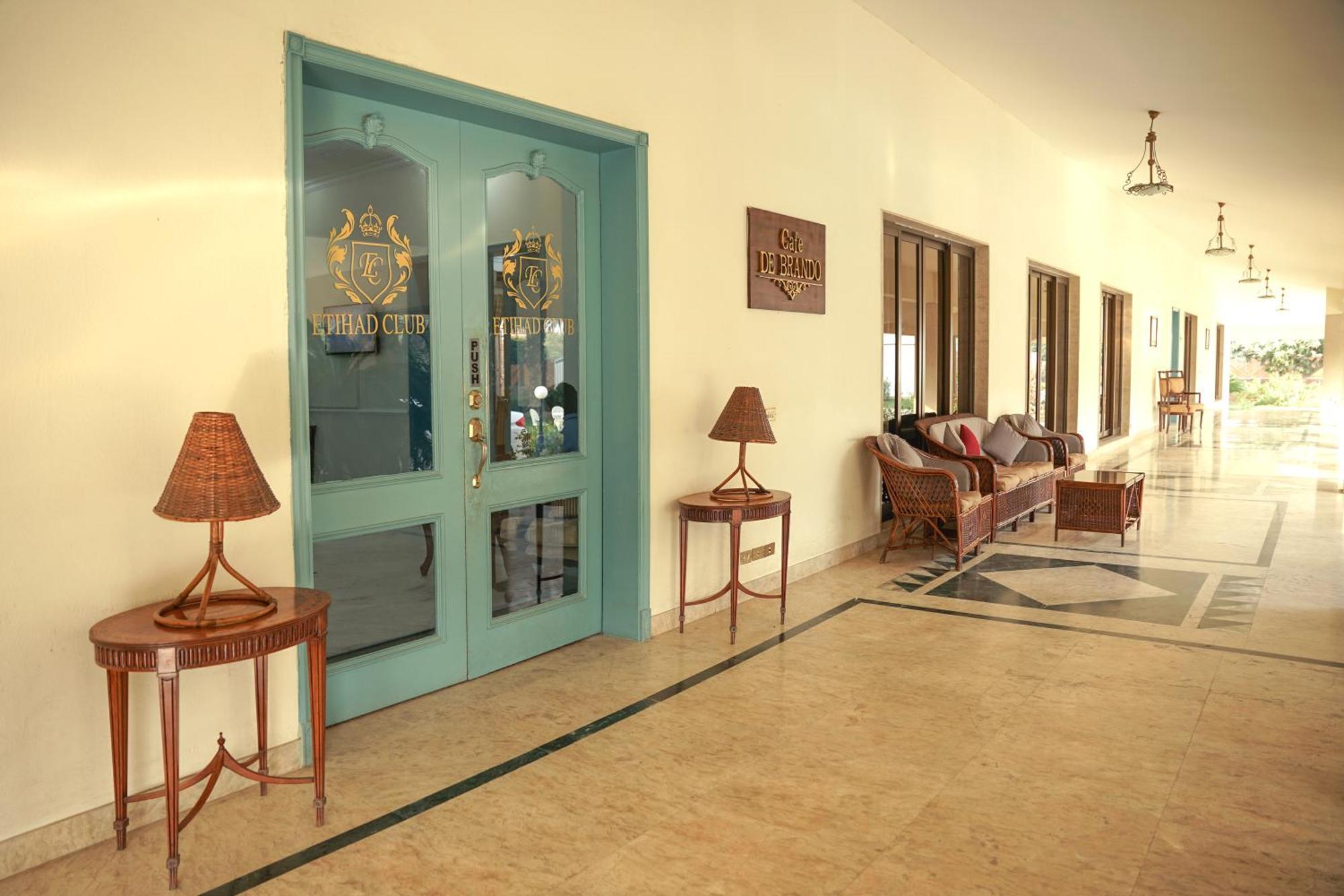 Etihad Club By Faletti'S Hotel Rahim Yar Khan Exterior photo